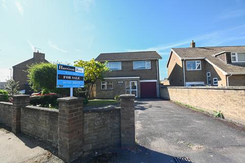 West End, Peterborough PE7 3 bed detached house for sale