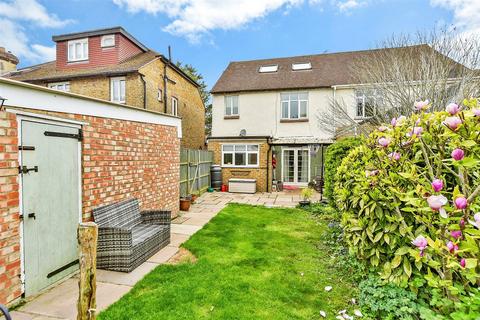 Woodstock Road, Sittingbourne, Kent 4 bed semi