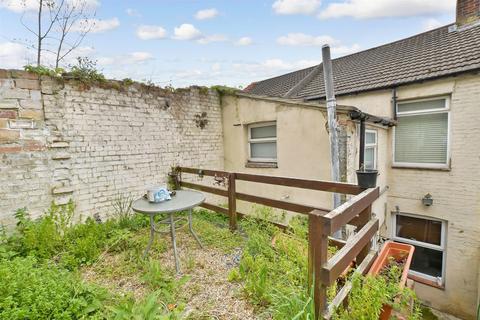 Mount Pleasant Road, Dartford, Kent 2 bed terraced house for sale