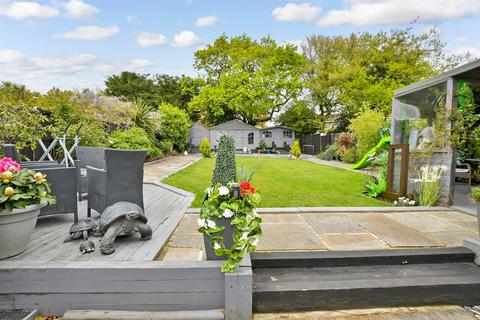 Prince Edward Road, Billericay, Essex 4 bed detached bungalow for sale