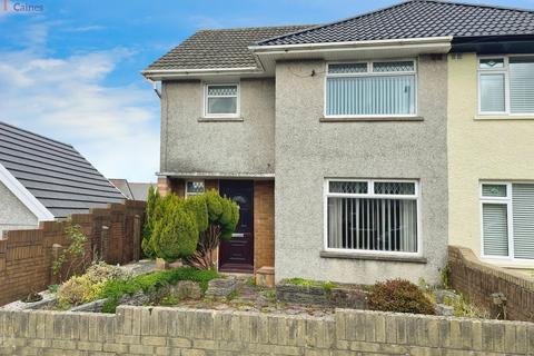 Heol Adare, Tondu, Bridgend, Bridgend... 3 bed semi