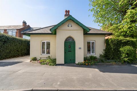 Richmond Road, Solihull 5 bed detached house for sale