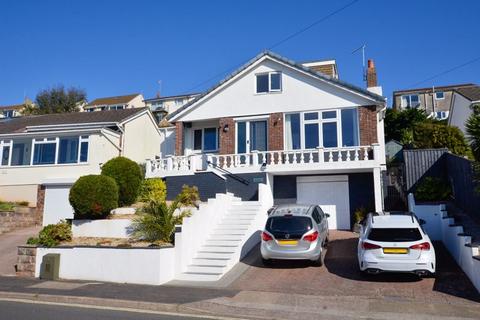 PENWILL WAY GOODRINGTON PAIGNTON 5 bed detached bungalow for sale