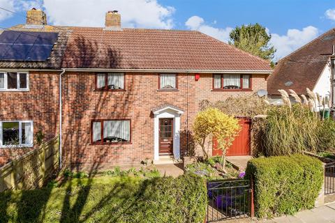 Carden Avenue, Brighton BN1 3 bed semi