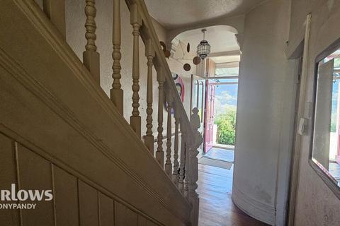 Maesycoed Villas, Old Penrhys Road... 2 bed semi