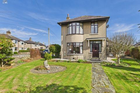 Helme Drive, Kendal LA9 3 bed detached house for sale