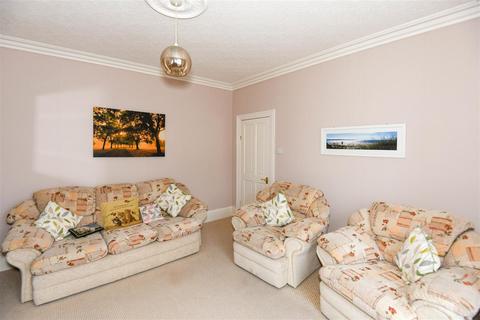 Avenue Road, Trowbridge 3 bed end of terrace house for sale