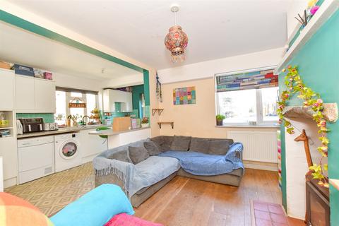 Beach Road, Selsey, Chichester, West... 3 bed semi