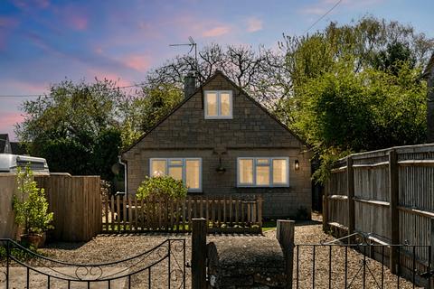 Glade Cottage, The Green, Quenington 3 bed bungalow for sale