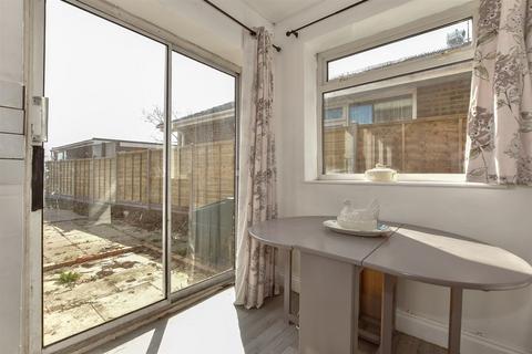 Hubbards Lane, Boughton Monchelsea... 3 bed semi