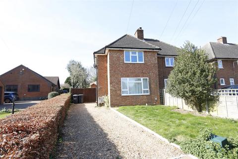 Fildyke Road, Meppershall 2 bed semi