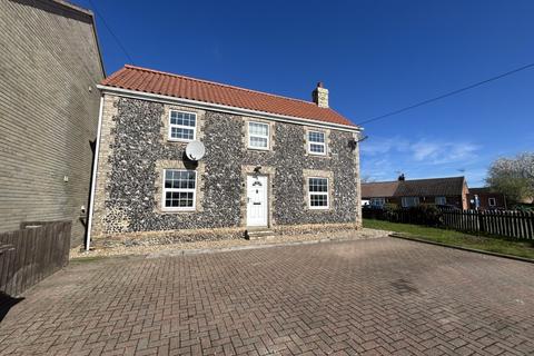 9 Holmsey Green, Beck Row, Bury St.... 3 bed detached house for sale