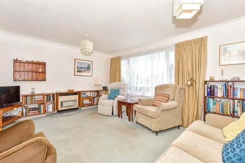 Worcester Road, Chichester PO19 3 bed detached house for sale