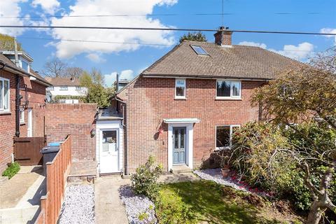 Blackwell Farm Road, East Grinstead... 4 bed semi
