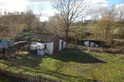 Lot 2