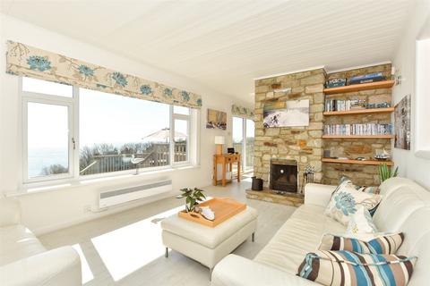 Gills Cliff Road, Ventnor PO38 4 bed detached house for sale