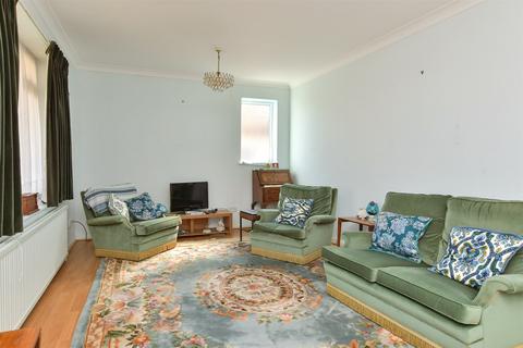 Alinora Avenue, Worthing BN12 2 bed flat for sale