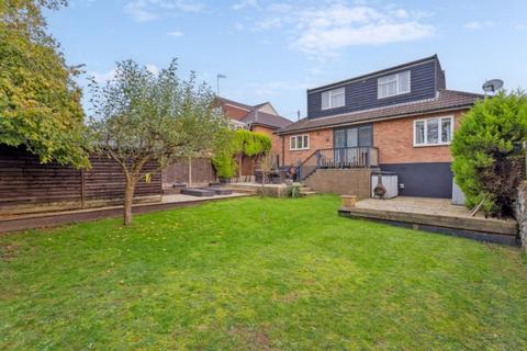Georgewood Road, Hemel Hempstead, HP3 4 bed detached house for sale
