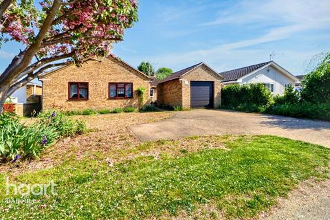Unwins Lane, Over 3 bed detached bungalow for sale