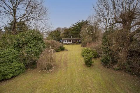Church Road, Hartley DA3 3 bed detached bungalow for sale