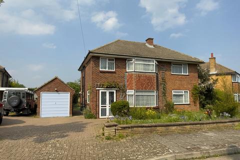 Mosyer Drive, Orpington, BR5 4 bed detached house for sale
