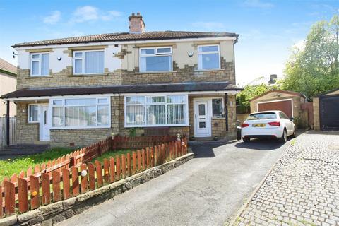 Lesmere Grove, Bradford BD7 3 bed semi