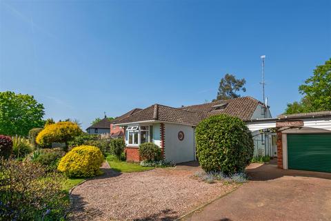 Weatherhill Road, Smallfield, Horley 4 bed detached bungalow for sale