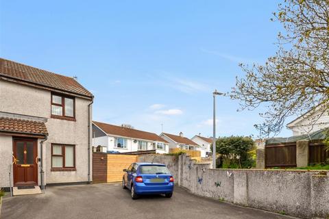 Penryn TR10 2 bed semi