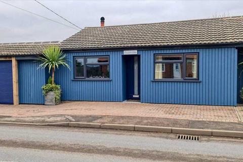 Clacton Road, Thorrington CO7 3 bed bungalow for sale
