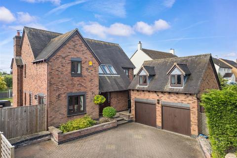 Main Street, Evesham WR11 4 bed house for sale