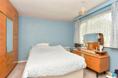 Oak Road, Sittingbourne, Kent 3 bed semi