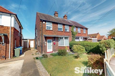 Laurel Avenue, Forest Town, NG19 3 bed semi