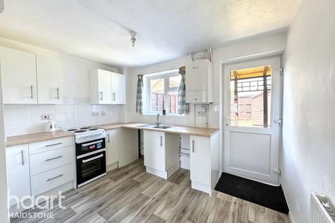The Spillway, Maidstone 2 bed end of terrace house for sale