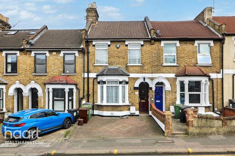 Chingford Road, Walthamstow 3 bed terraced house for sale