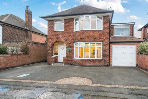 Bramcote Drive, Nottingham NG8 3 bed detached house for sale
