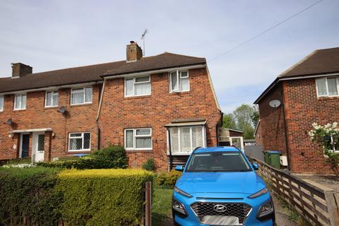 Groomsland Drive, Billingshurst 3 bed semi