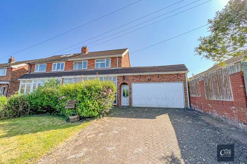 Laneside Avenue, Streetly, Sutton... 4 bed semi