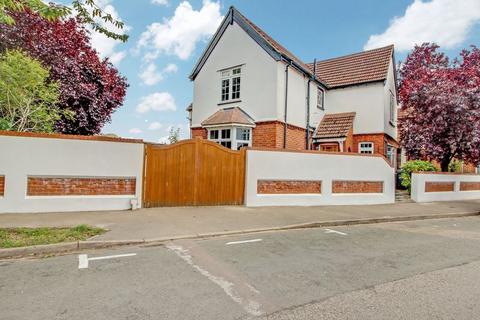 Rycroft Avenue, St. Neots PE19 4 bed detached house for sale