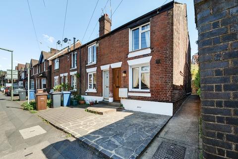 Kings Road, Haslemere, GU27 2 bed end of terrace house for sale