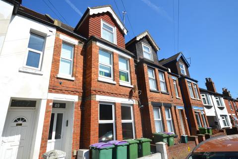Radnor Park Road, Folkestone CT19 1 bed ground floor flat for sale