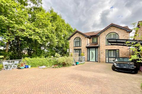 Pollard Close, Newport NP18 4 bed detached house for sale