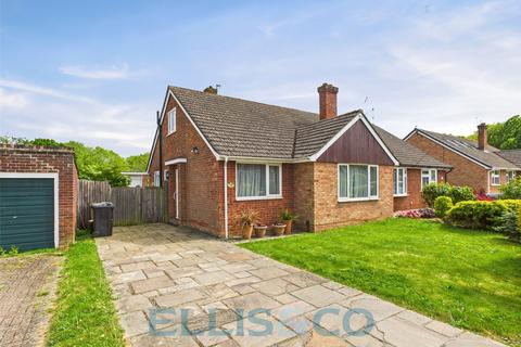 Hopgarden Road, Tonbridge, Kent, TN10 3 bed semi