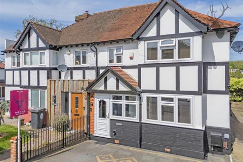 New Road, London E4 4 bed semi