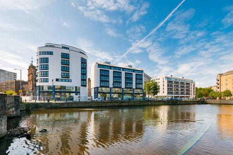 Shore, Edinburgh EH6 2 bed flat for sale