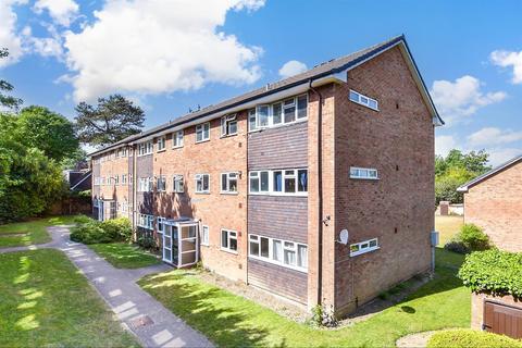 Hurst View Grange, South Croydon CR2 2 bed ground floor flat for sale