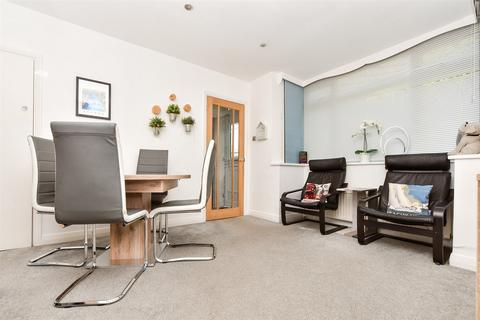 Farningham Road, Caterham, Surrey 2 bed semi