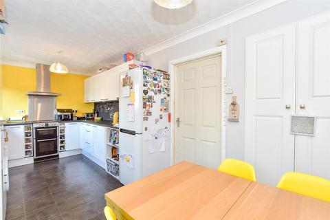 Passfield Walk, Havant, Hampshire 2 bed end of terrace house for sale