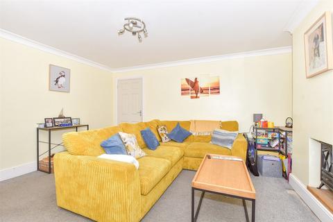 Passfield Walk, Havant PO9 2 bed end of terrace house for sale