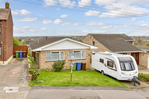 Queenborough Drive, Minster