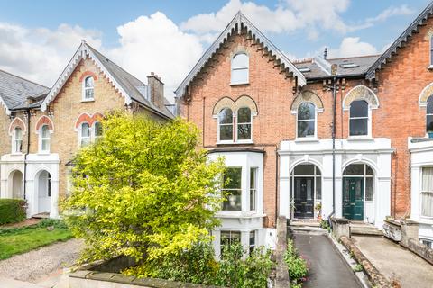 Marmora Road East Dulwich 2 bed flat for sale